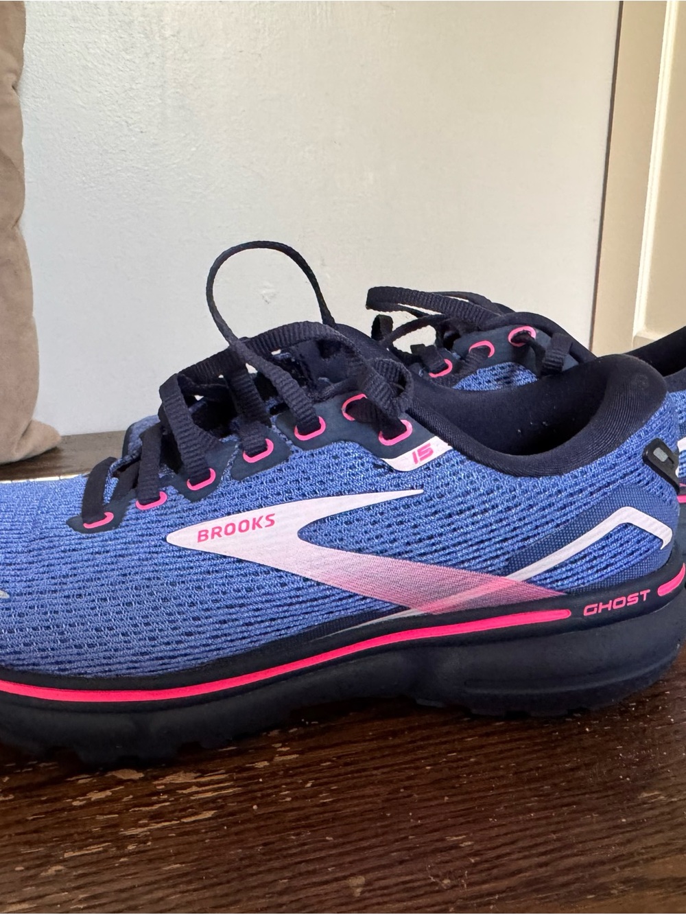 Brooks Ghost 15 Women's Running Shoes - Blue with Pink Accents